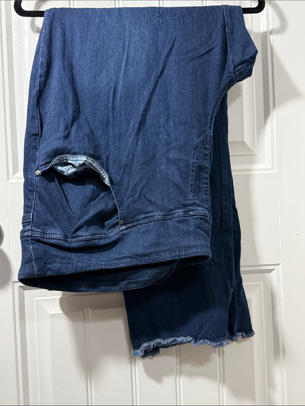 Belle by Kim Gravel Dark Blue Raw-Hem Cropped Jeans